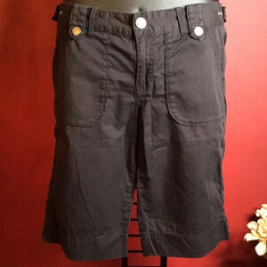 CALVIN KLEIN JEANS SHORTS SIZE 6